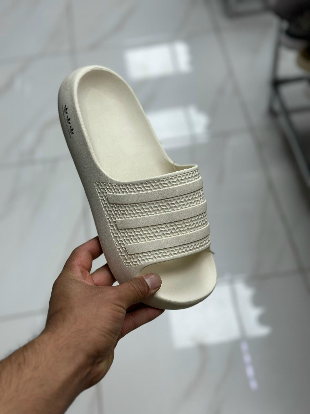 шлепанцы adidas adilette aqua,шлепанцы adidas,шлепанцы адидас,сланцы adidas,шлёпанцы женские