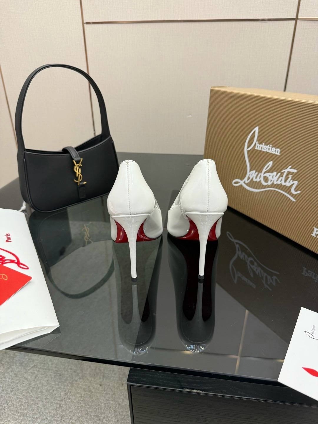 туфли christian louboutin,christian louboutin женские туфли на высоком,туфли кристиан лабутен белые,туфли женские,лодочки кристиан лабутен