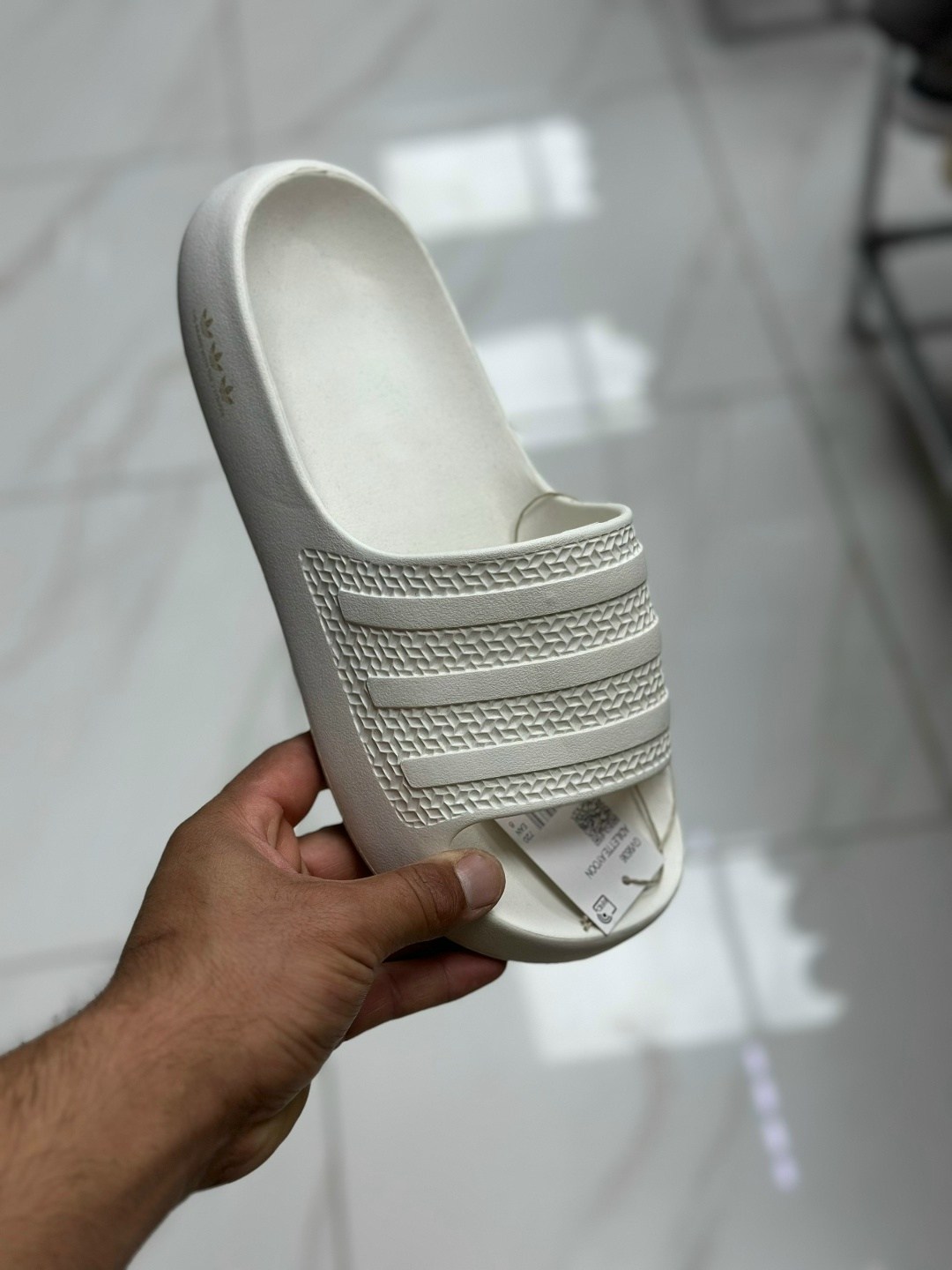 шлепанцы adidas adilette aqua,шлепанцы adidas,шлепанцы адидас,сланцы adidas,шлёпанцы женские