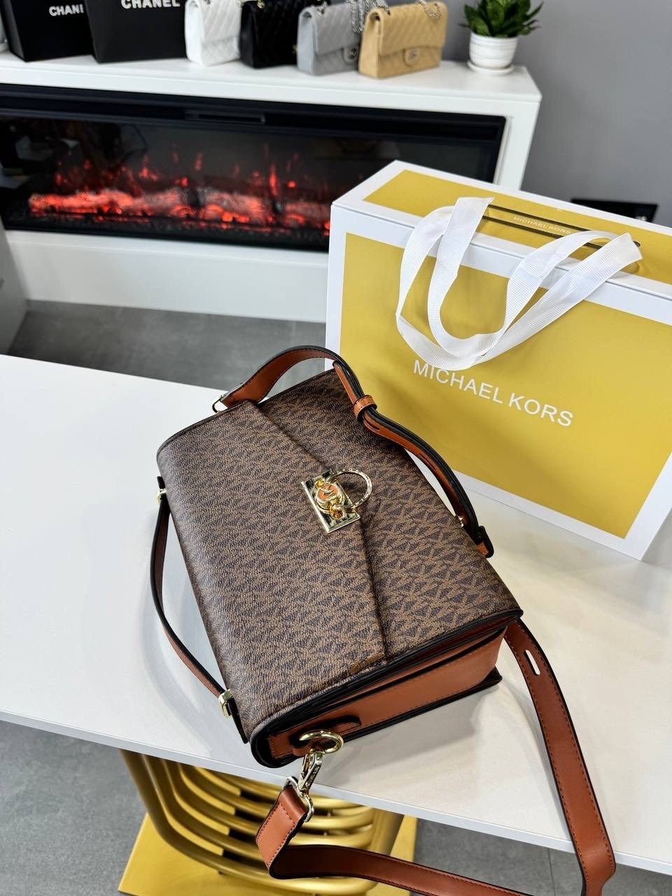 michael kors сумка,сумки на плечо michael kors,сумка,женская cумка michael kors,сумочки