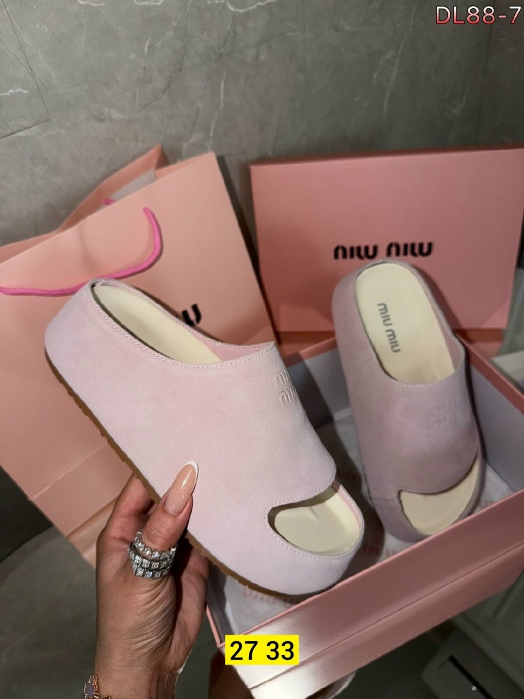 ,шлепанцы женские,шлепанцы miu miu,мюли miu miu, женская