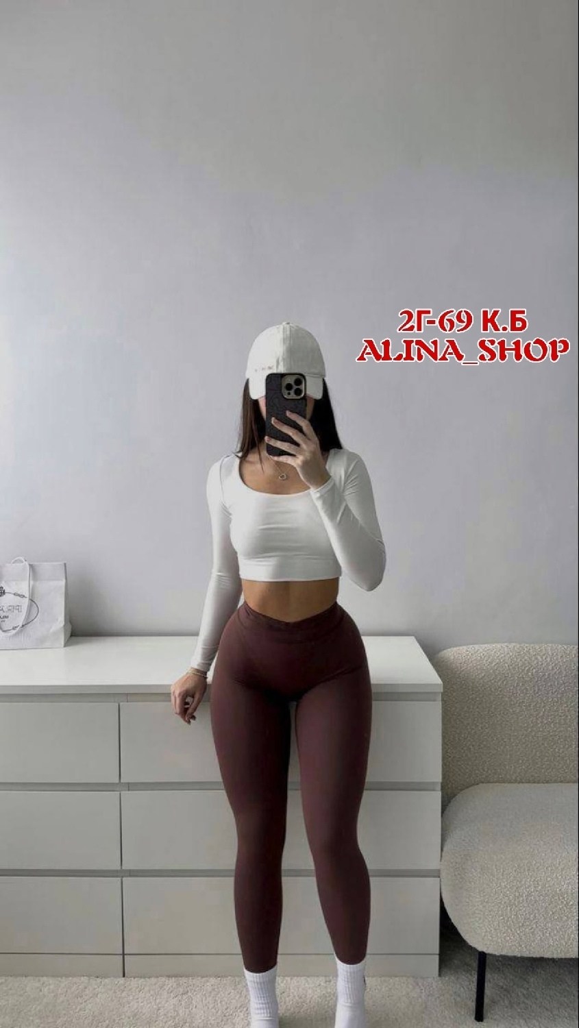 black leggings outfit,одежда для фитнеса,леггинсах,леггинсы,девушки леггинсах
