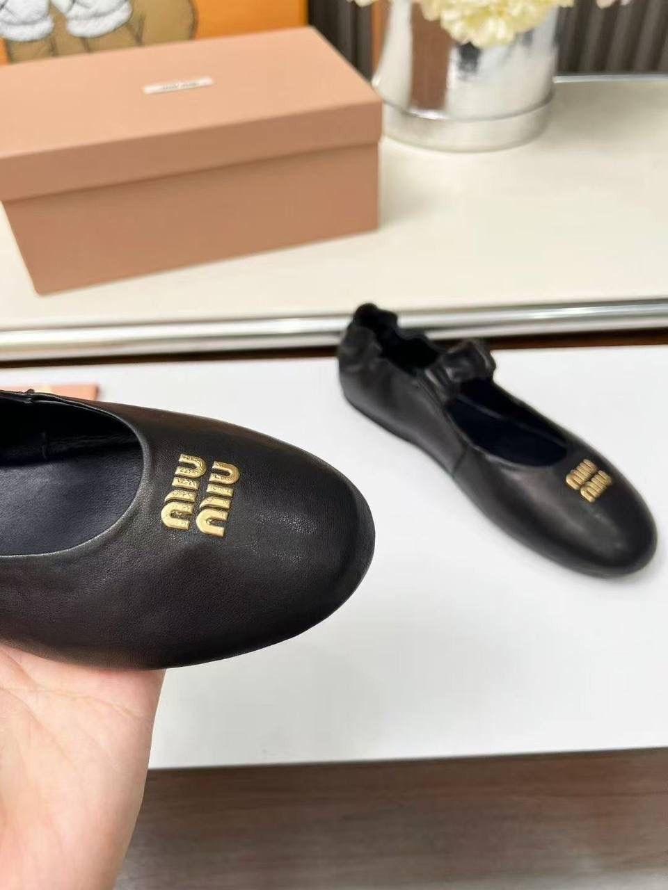 женские черные замшевые туфли miu miu,,туфли miu miu,женские черные замшевые туфли miu miu lm-21960,балетки miu miu