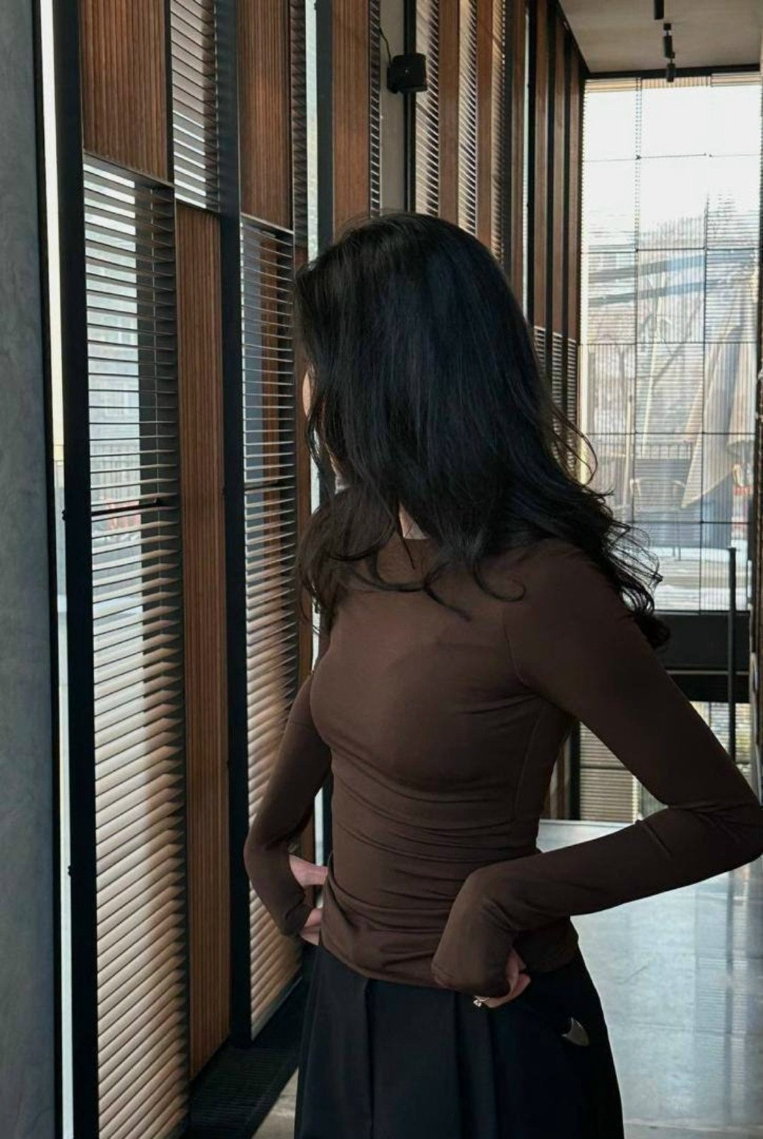 женская кофта,лонгслив бордовый облегающий с рукавами клеш margo,лонгслив женские,,лонгслив aclaha collection