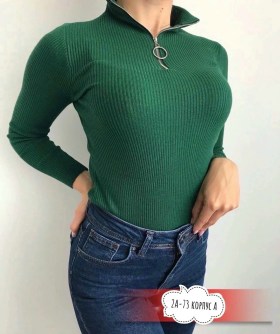 Свитер