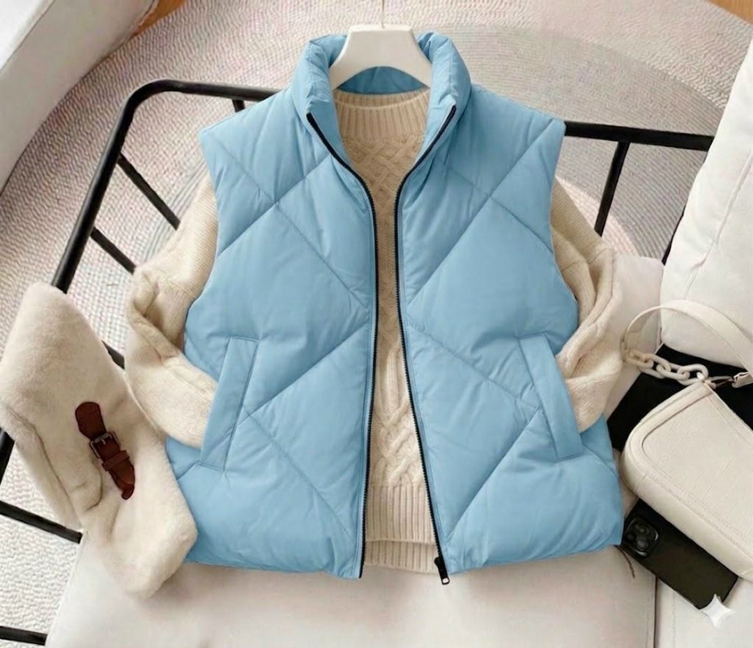 жилет утепленный adidas,жилет женский adidas,жилет утепленный adidas sportswear,жилет adidas,жилет