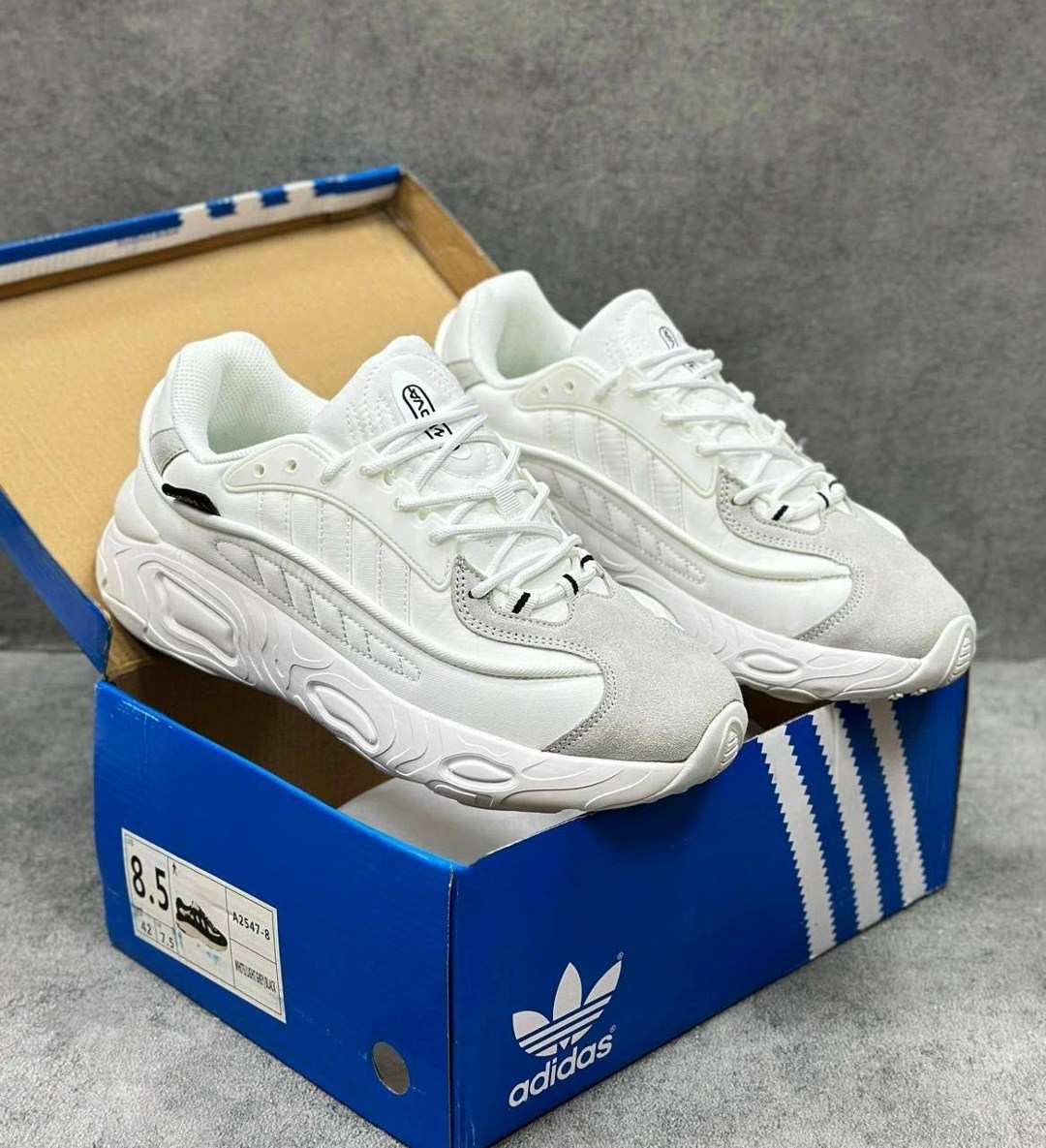 бежевые кроссовки адидас мужские ozweego,кроссовки adidas,кроссовки мужские adidas,кроссовки,кроссовки женские adidas ozweego white chameleon
