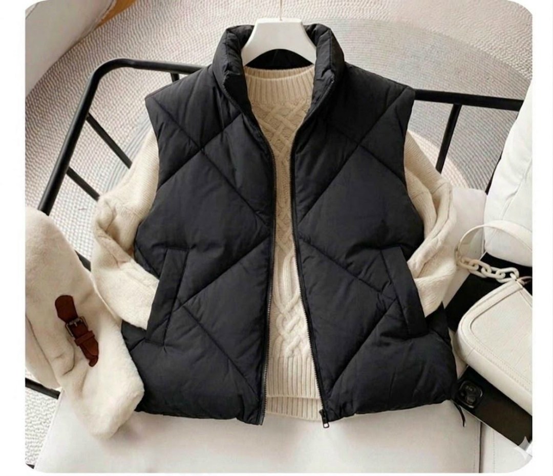 жилет утепленный adidas,жилет женский adidas,жилет утепленный adidas sportswear,жилет adidas,жилет