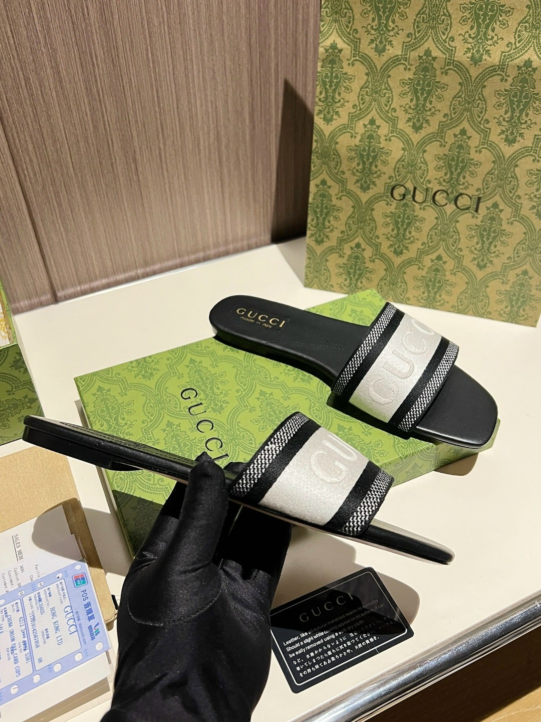 шлепки гуччи мужские,шлепанцы gucci,gucci шлепанцы женские,шлепанцы женские,шлепки gucci