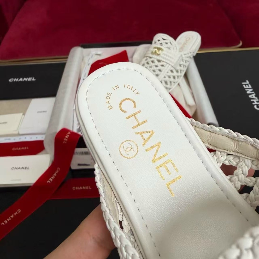 босоножки chanel,шлепанцы chanel,сандалии chanel,шлепки шанель,chanel slippers