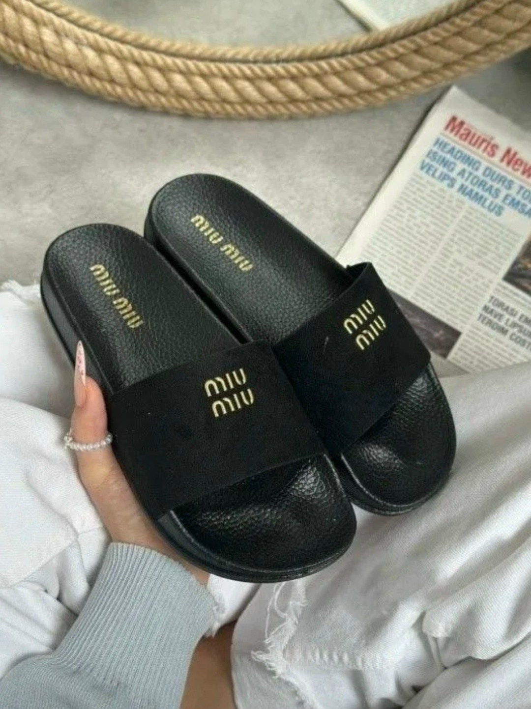 шлепанцы женские,шлёпанцы miu miu,шлепки женские,женские шлёпанцы мюли miu miu,
