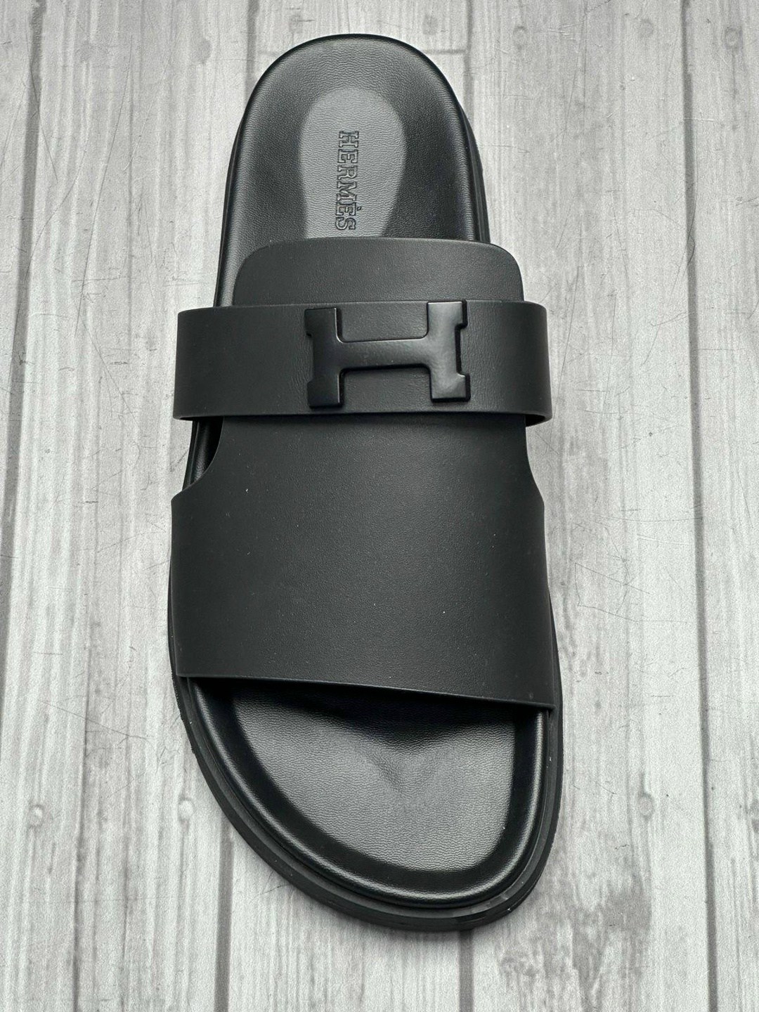 шлепанцы hermes,кожаные шлепанцы,мужские шлепанцы,сандалии для мужчин,