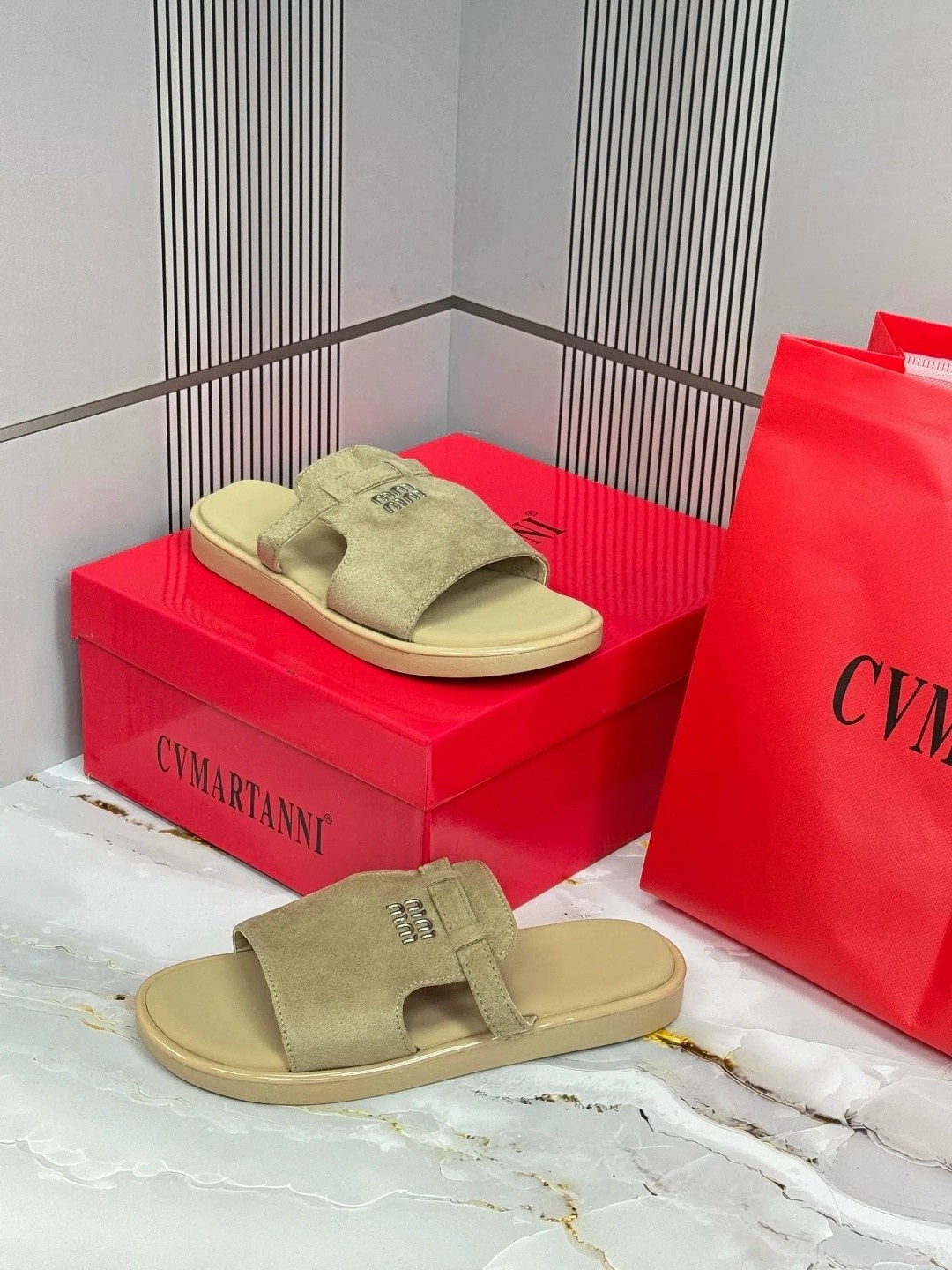 шлепанцы женские,,шлепанцы hermes,кожаные шлепанцы,шлепанцы hermes женские замшевые