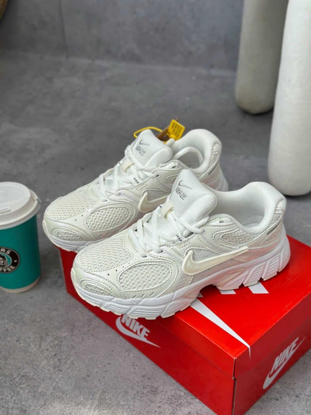 кроссовки,кроссовки nike,кроссовки женскиe,кроссовки мужские женские,женские кроссовки nike