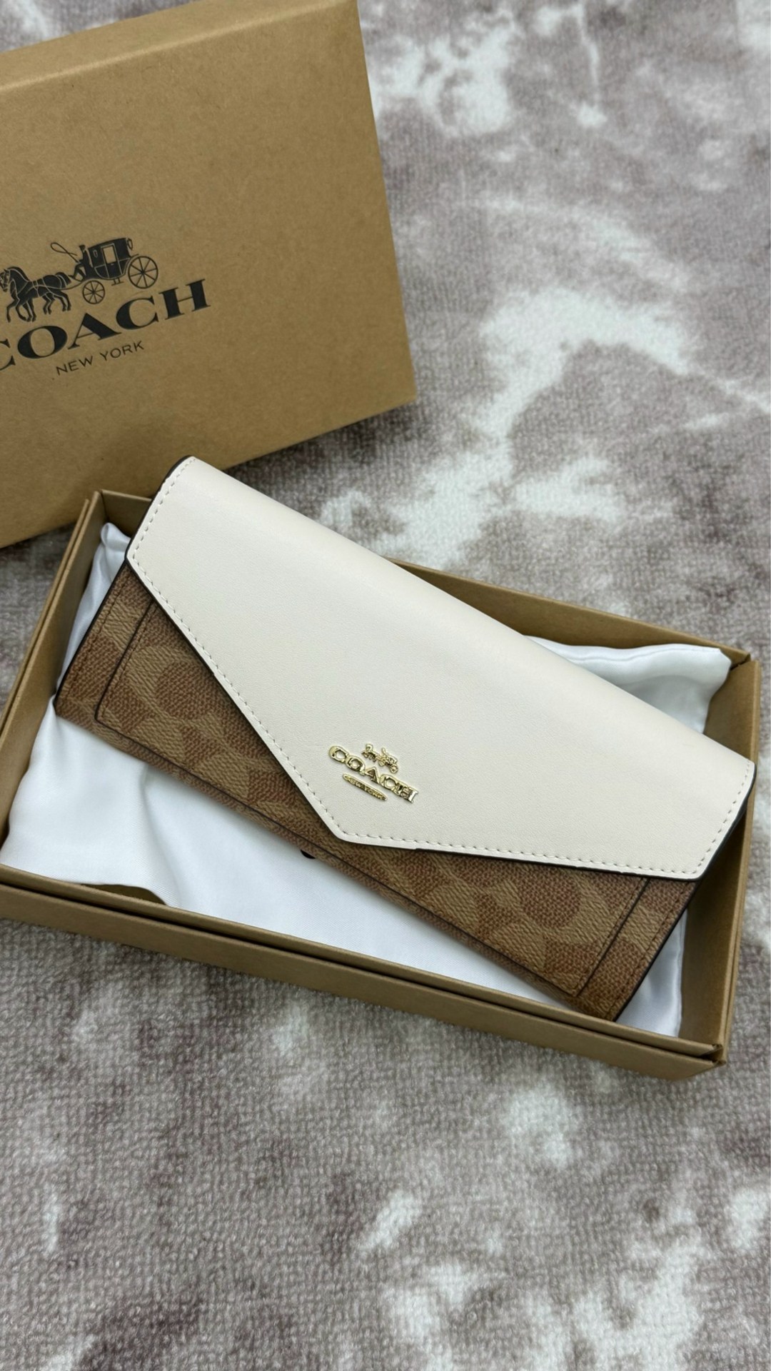 coach кошелек,женский кошелек coach,брендовый женский кошелек coach,кошелек женский,луи виттон кошелек бежевый