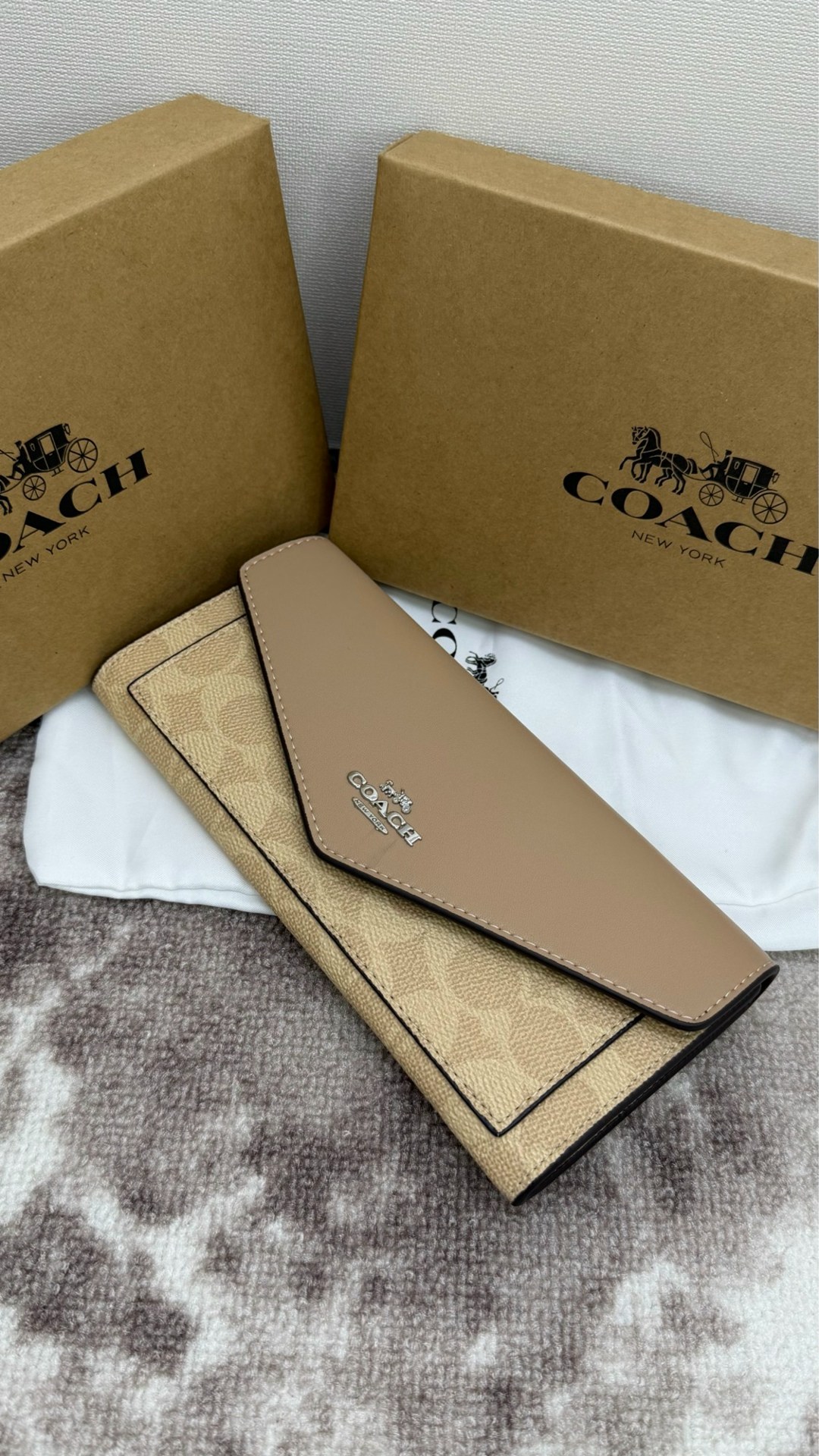 coach кошелек,женский кошелек coach,брендовый женский кошелек coach,кошелек женский,луи виттон кошелек бежевый