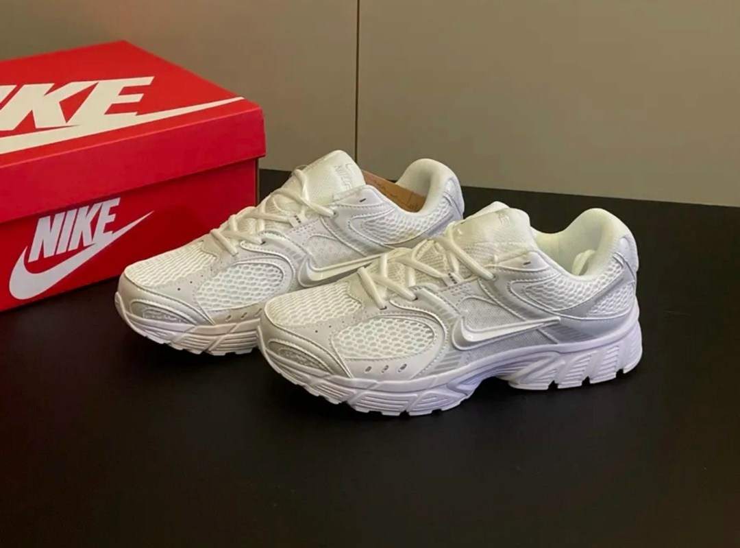 кроссовки,кроссовки nike,кроссовки женскиe,кроссовки мужские женские,женские кроссовки nike