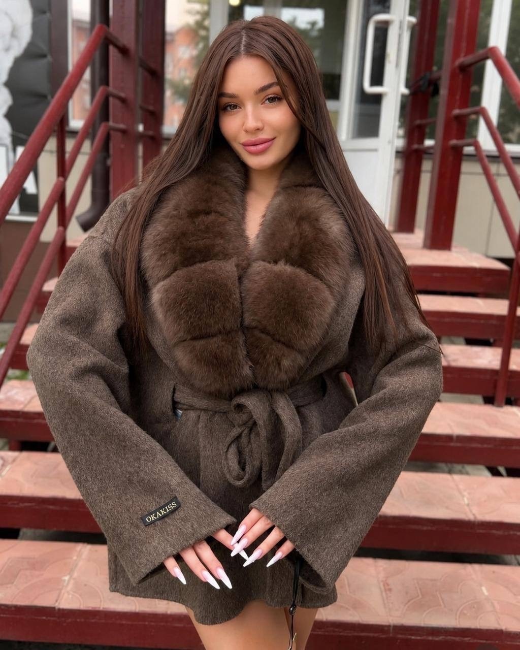 пальто с мехом,пальто женское с мехом,женское пальто с натуральным мехом,пальто зимнее с мехом,полупальто с мехом
