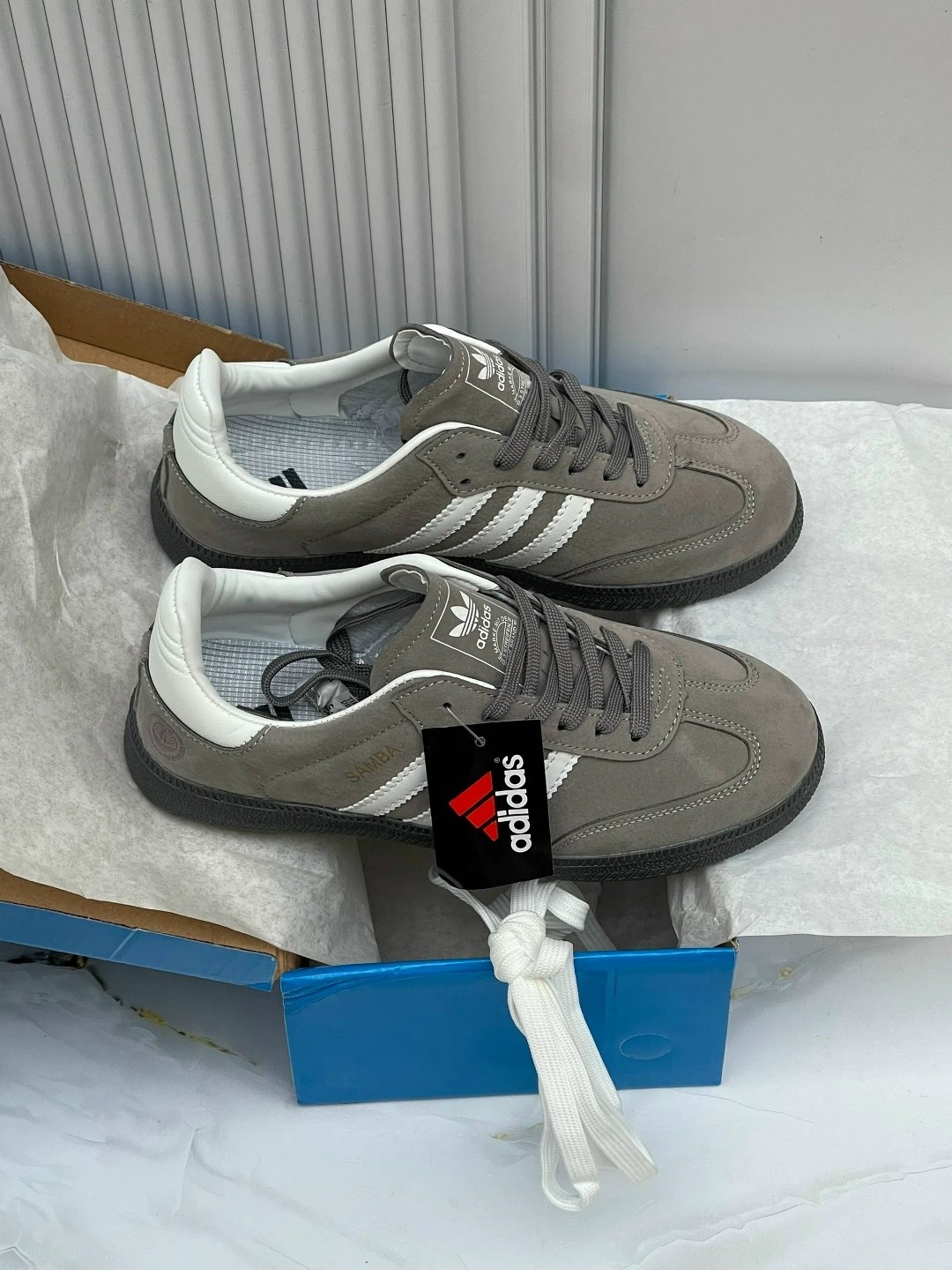 ,кроссовки adidas,спортивная ,кроссовки adidas spezial,кроссовки адидас