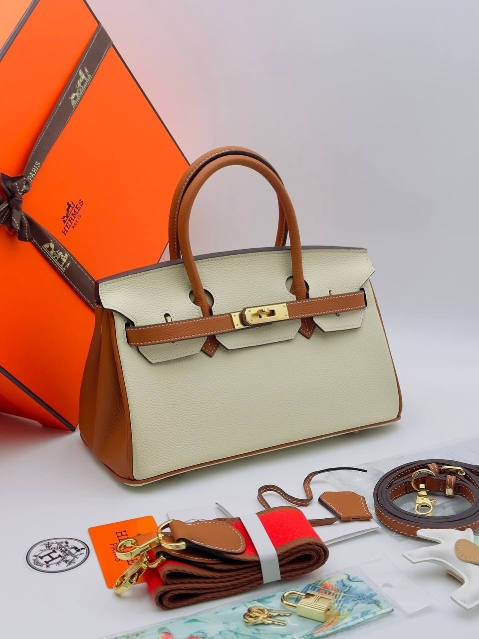сумка hermes,женская сумка hermes birkin 35x26 см a109406 оранжевая,сумка хермес оранжевая,сумка эрмес биркин оранжевая,сумка женская hermes