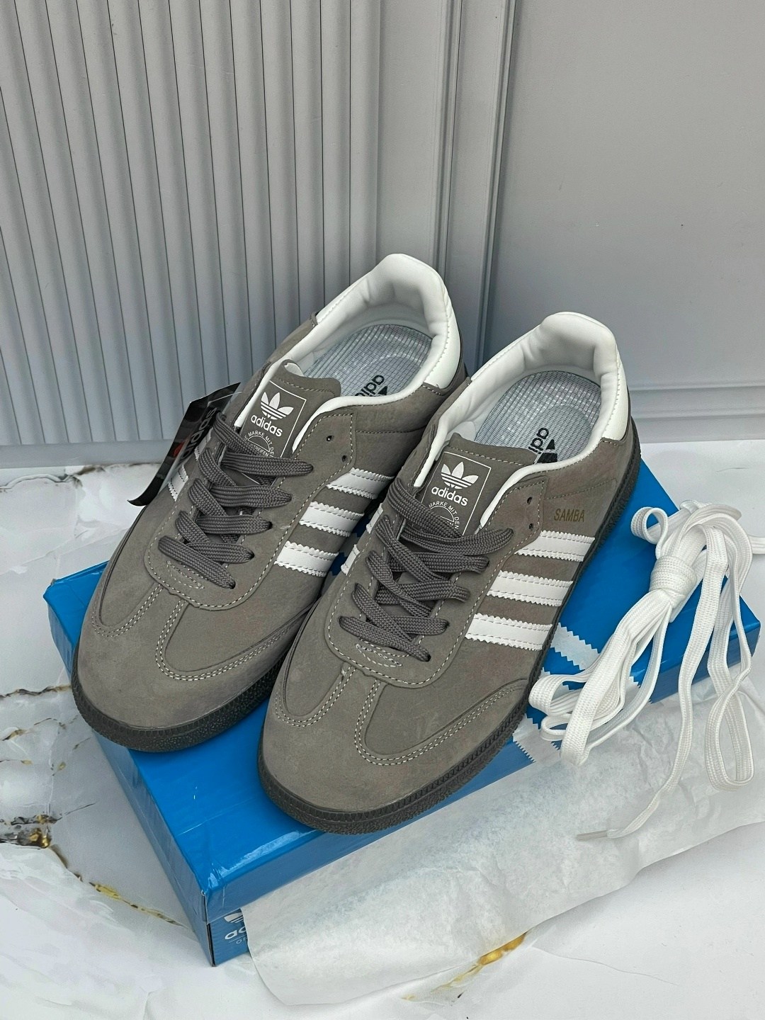 ,кроссовки adidas,спортивная ,кроссовки adidas spezial,кроссовки адидас