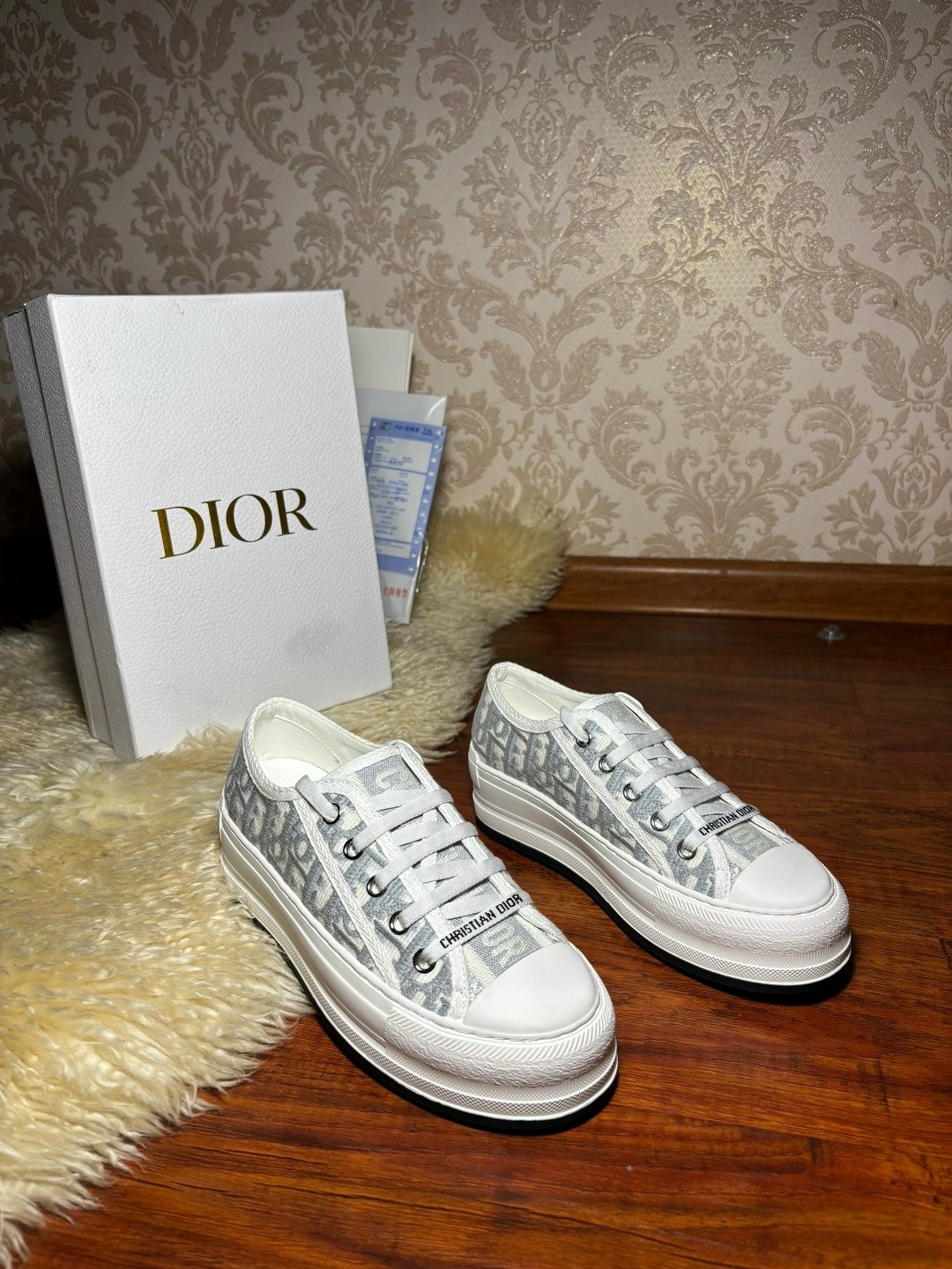 кеды женские dior,dior кеды,dior кроссовки,кеды christian dior,кеды dior женские реплика