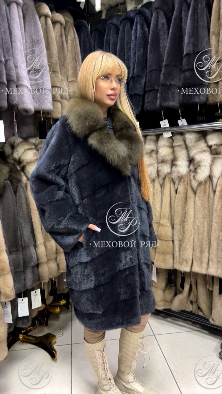 норковая шуба,шуба бобрик,норковая шуба с капюшоном,шубка,меховой воротник