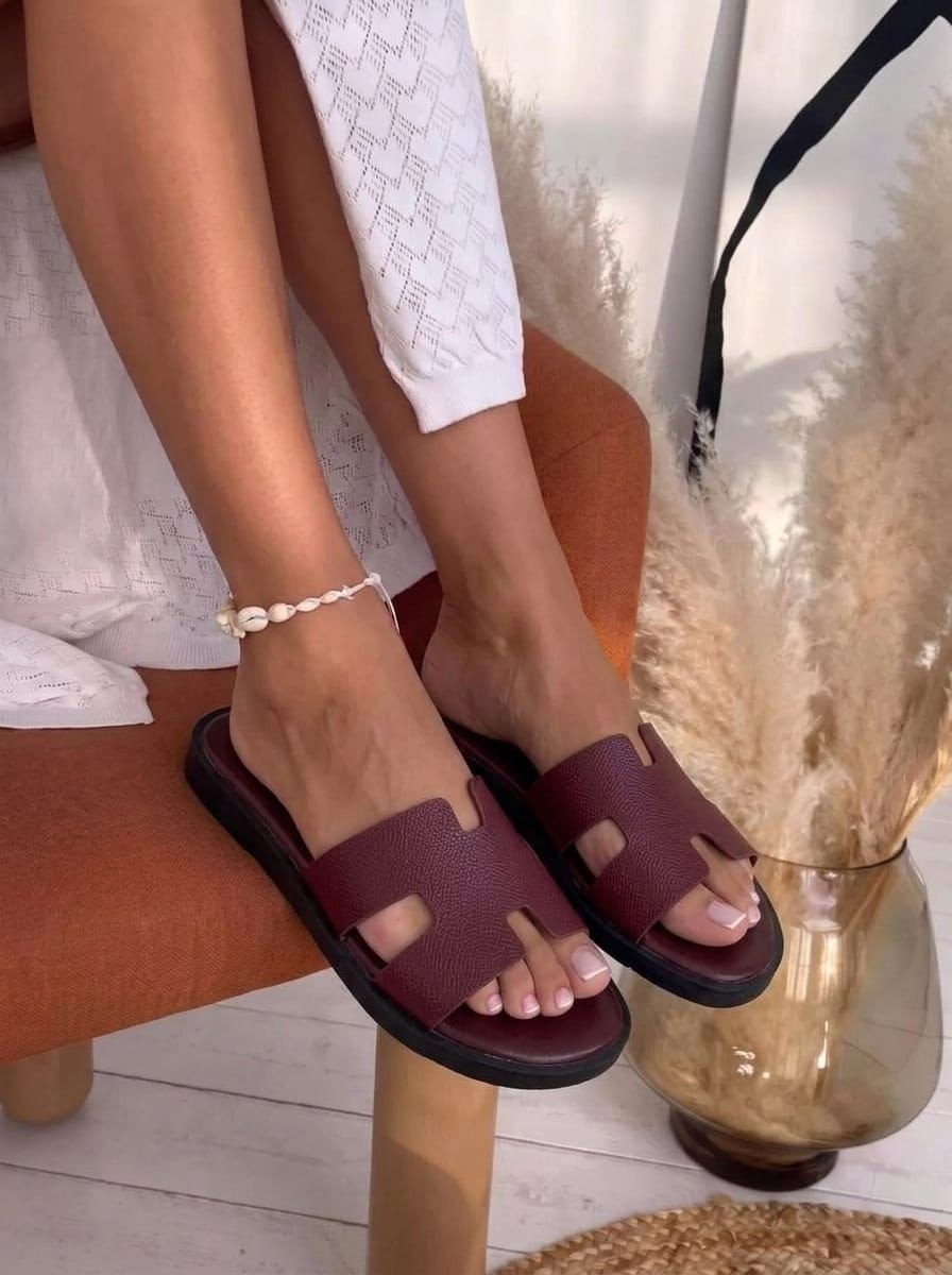 шлепанцы hermes,шлепанцы гермес коричневые мужские,шлепанцы hermes мужские,кожаные шлепанцы,шлепанцы мужские