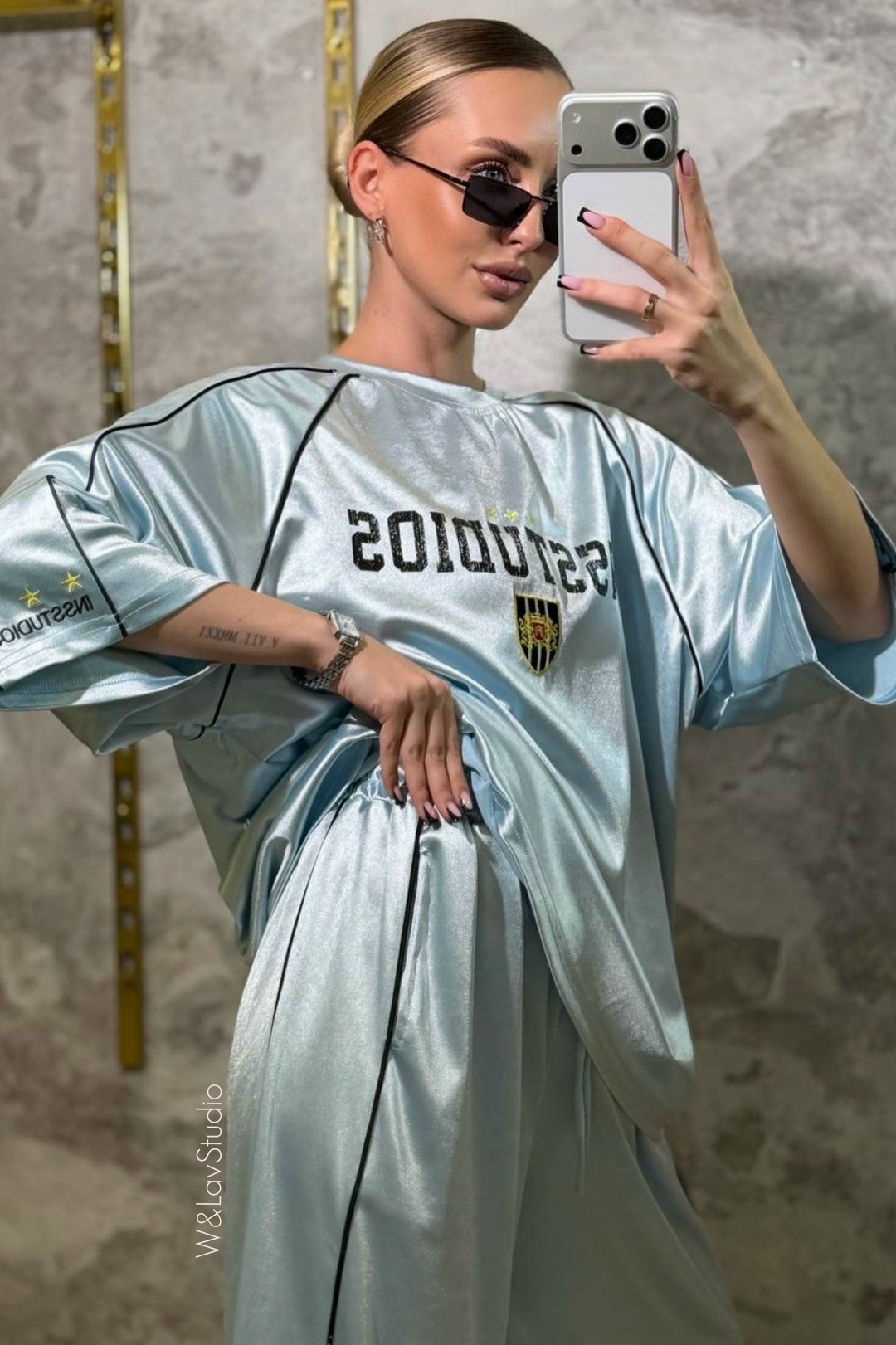 велюровый костюм,брючный костюм,костюм в пижамном стиле,женский костюм,брючный комплект