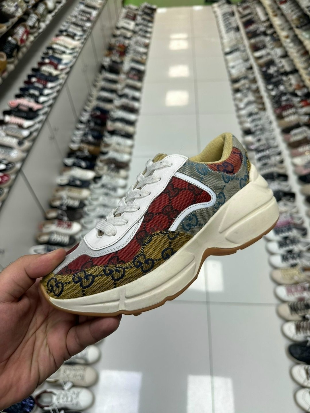 кроссовки женские gucci,,кроссовки gucci,кроссовки гуччи коричневые,кроссовки гуччи женские