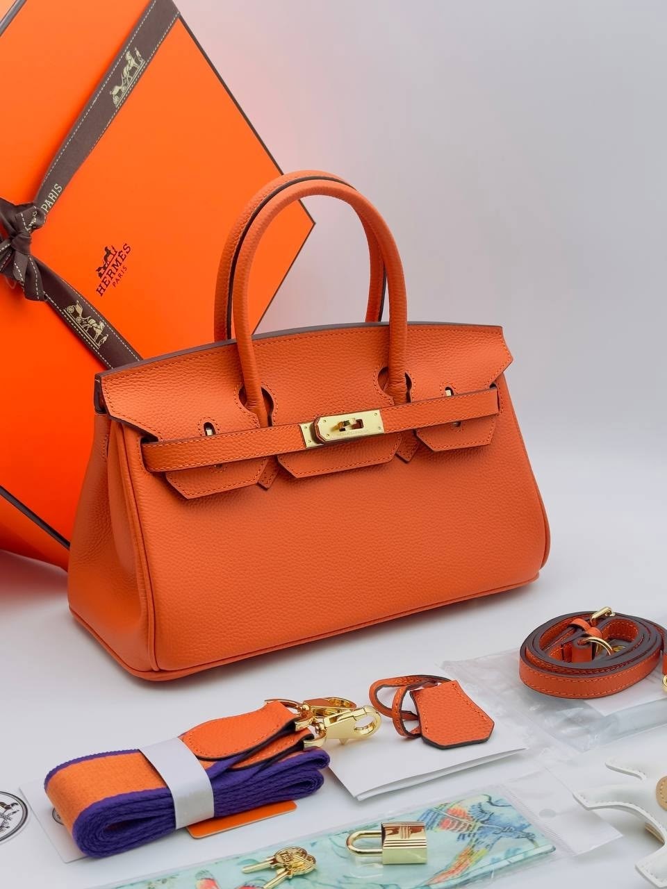 сумка hermes,женская сумка hermes birkin 35x26 см a109406 оранжевая,сумка хермес оранжевая,сумка эрмес биркин оранжевая,сумка женская hermes