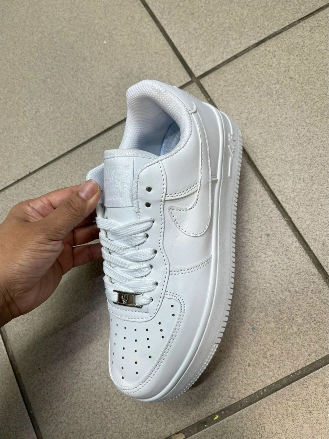 кросcовки nike air force 1,кроссовки найк белые оригинал,кроссовки,кроссовки nike air force 1 форсы белые кеды,кроссовки nike air force 1 белые мужские
