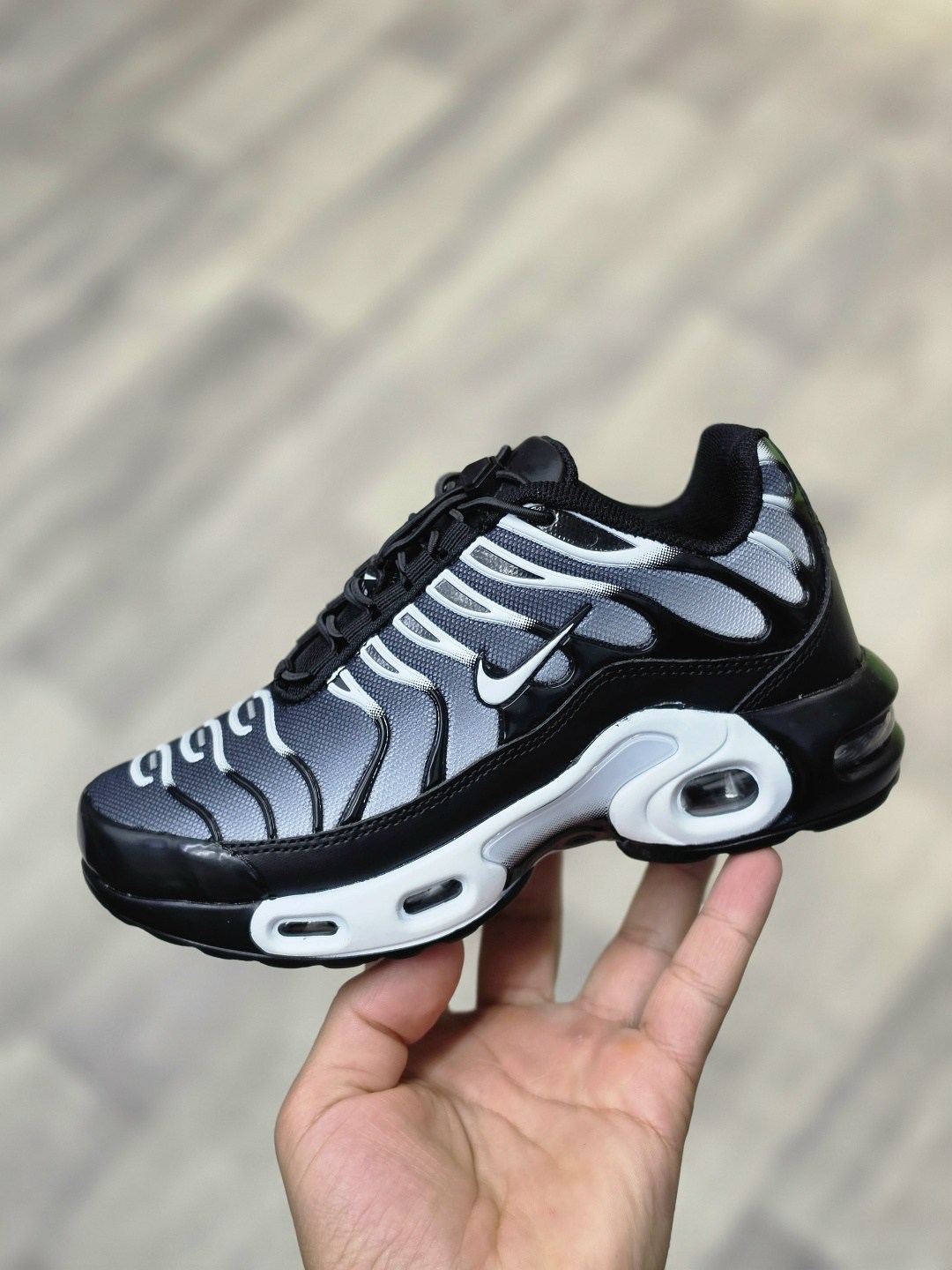 кроссовки nike air max tn plus,кроссовки nike air max tn plus ultra белые с серым,кроссовки мужские nike air max tn plus,кроссовки air max plus tn найк,nike air max plus tn
