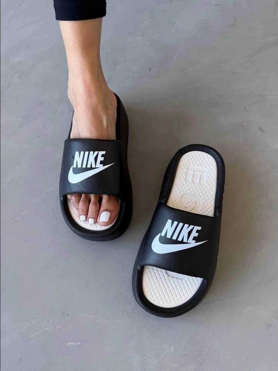 ,женские тапки,шлепки adidas perfanto,шлепанцы adidas,шлепки адидас