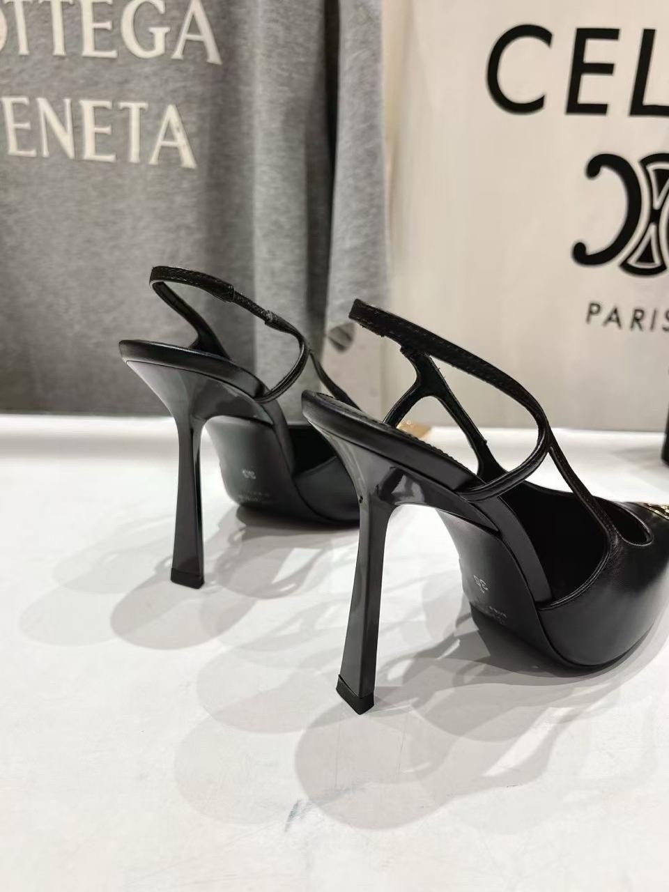 туфли лодочки женские,yves saint laurent туфли,женские кожаные туфли saint laurent черные с золотым носком каблук 10 см,туфли женские,saint laurent туфли