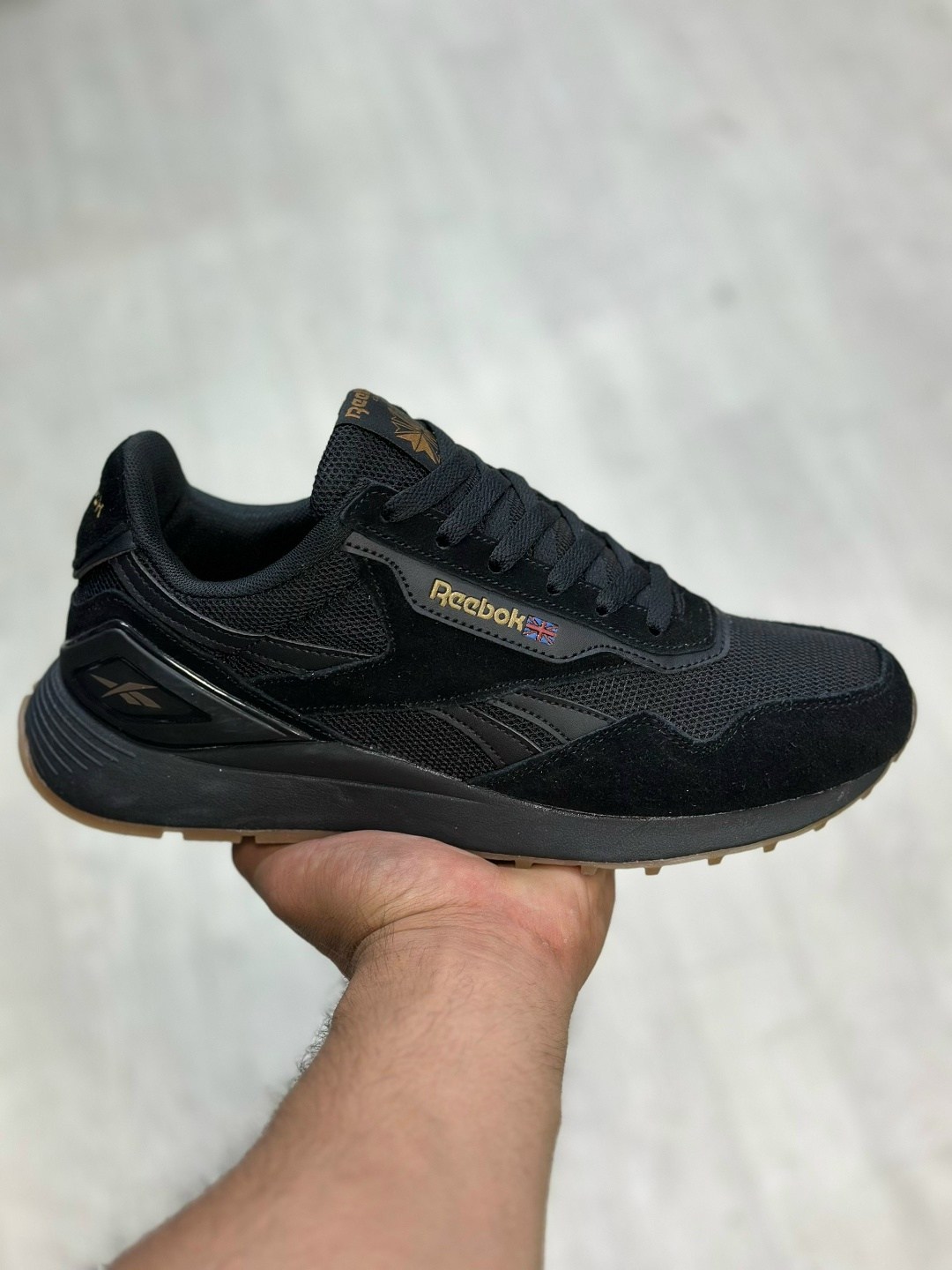 кроссовки reebok,мужские кроссовки reebok,кроссовки,кроссовки reebok classic,кроссовка мужской