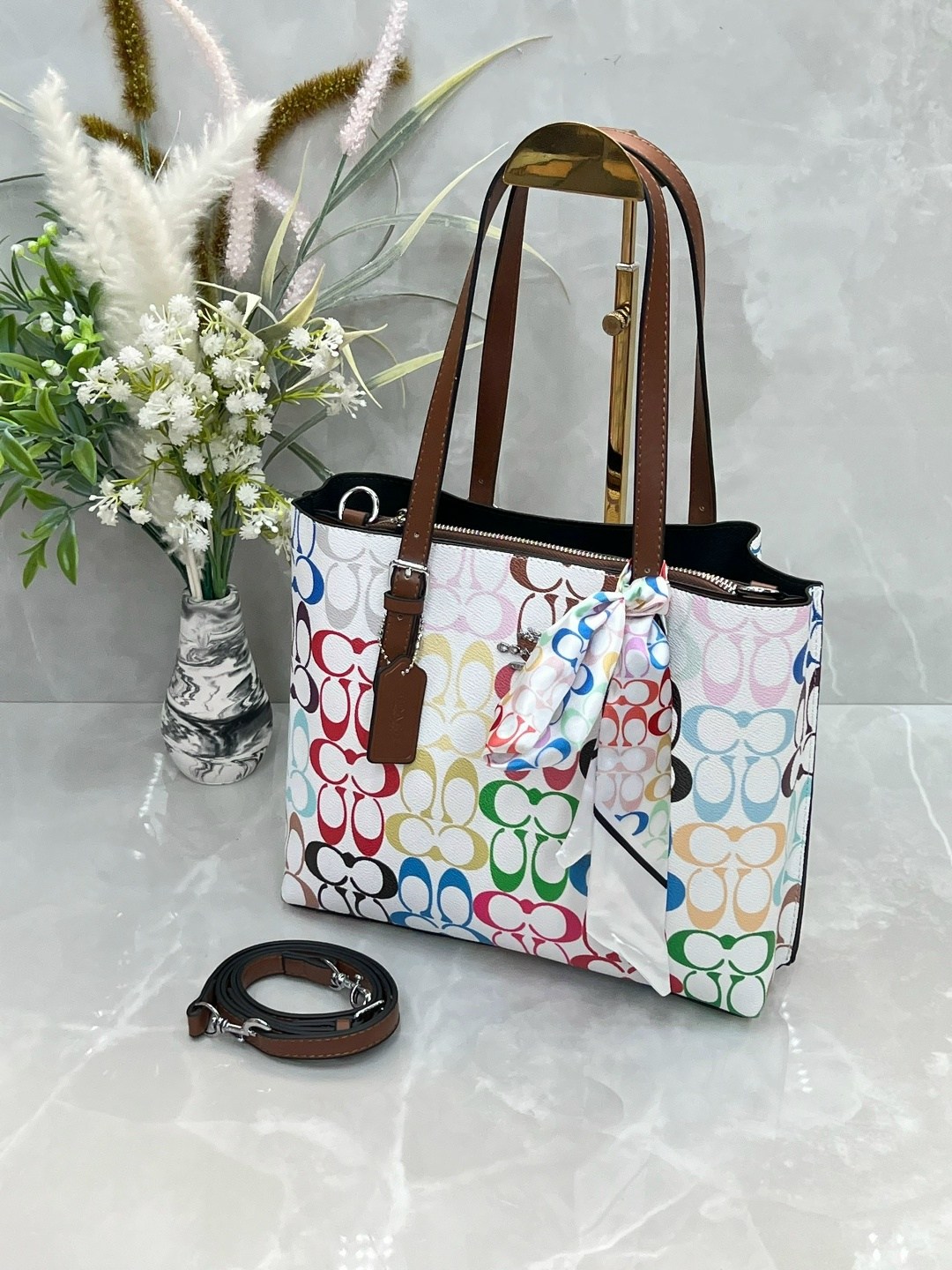 сумка,coach handbag,большая сумка,сумка модная,сумка женская