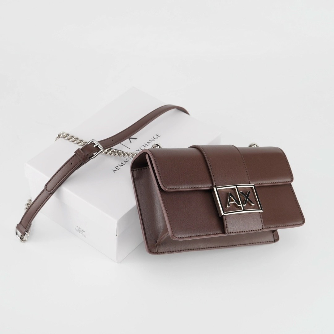 сумка armani exchange,сумка через плечо с логотипом armani exchange,сумки через плечо armani exchange,сумка armani exchange сумка,сумочка armani exchange