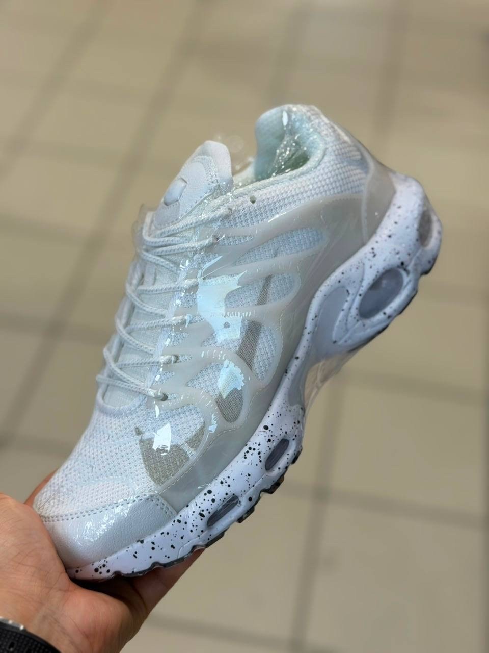 кроссовки nike air max 95,nike air max 95 black,nike air max 95 essential,nike air max 95,nike air max 95 triple black