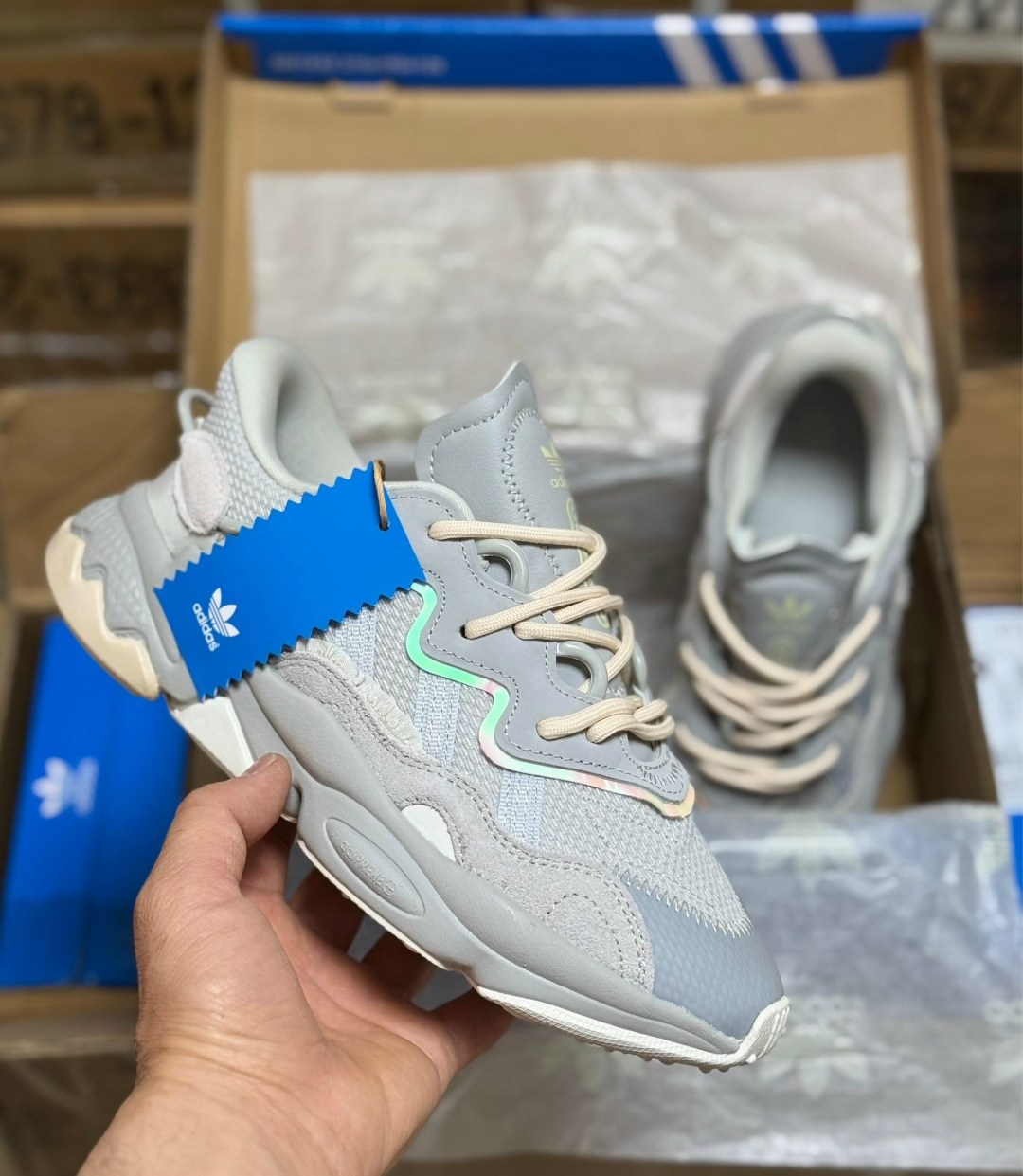 женские кроссовки adidas ozweego,кроссовки adidas ozweego,кроссовки ozweego originals adidas,кроссовки adidas ozweego adidas,мужские кроссовки adidas ozweego