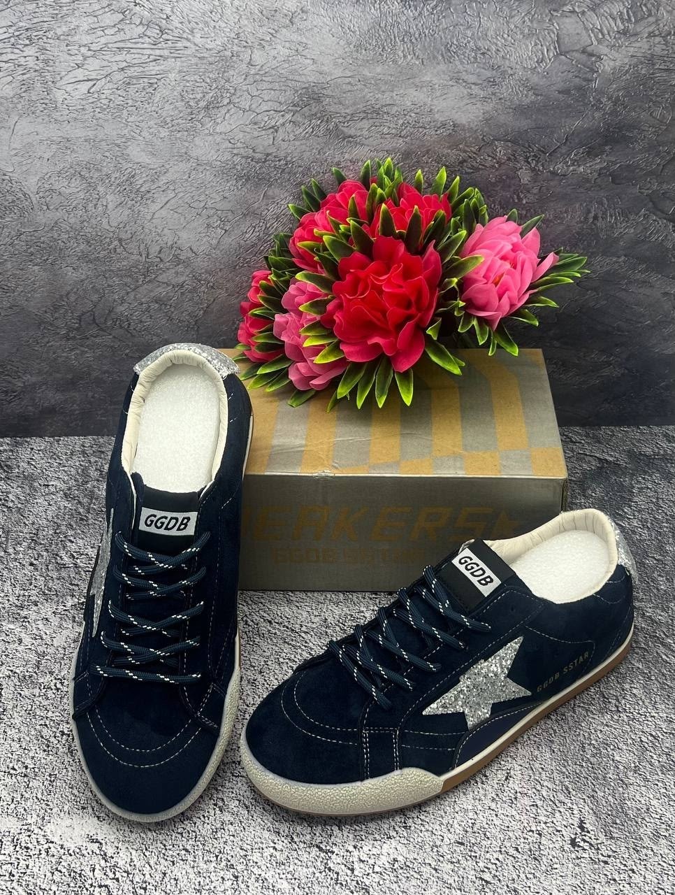 ,кроссовки golden goose,golden goose navy suede superstar sneakers,кроссовки со звездой на боку,golden goose super star
