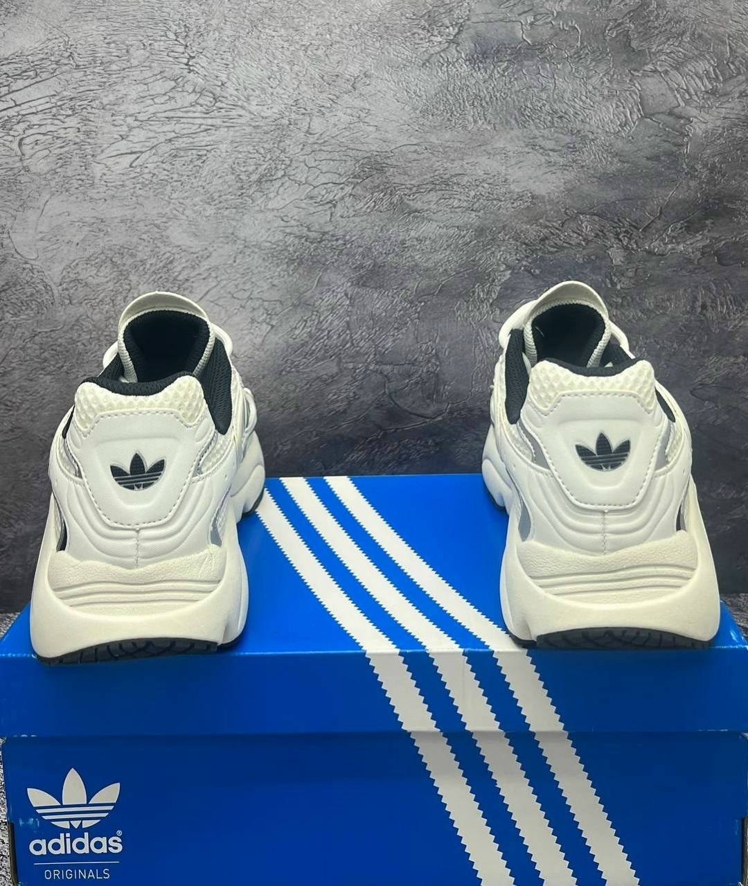 кроссовки adidas,кроссовки женские adidas ozweego,adidas falcon,adidas originals falcon,кроссовки adidas ozweego