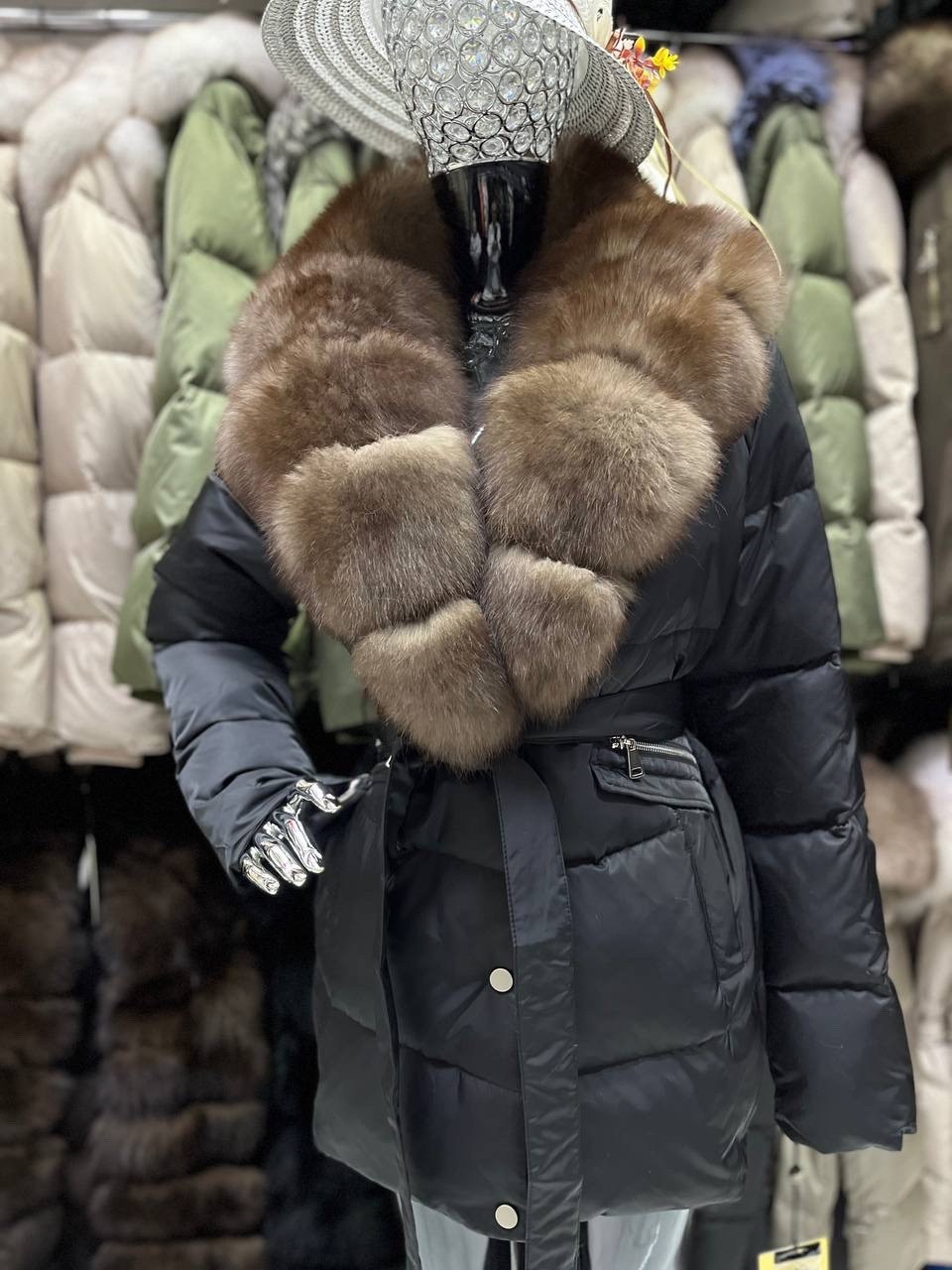 женские пуховики,пуховик с мехом,пуховик-мех песец,пуховик с натуральный мех,зимние куртки