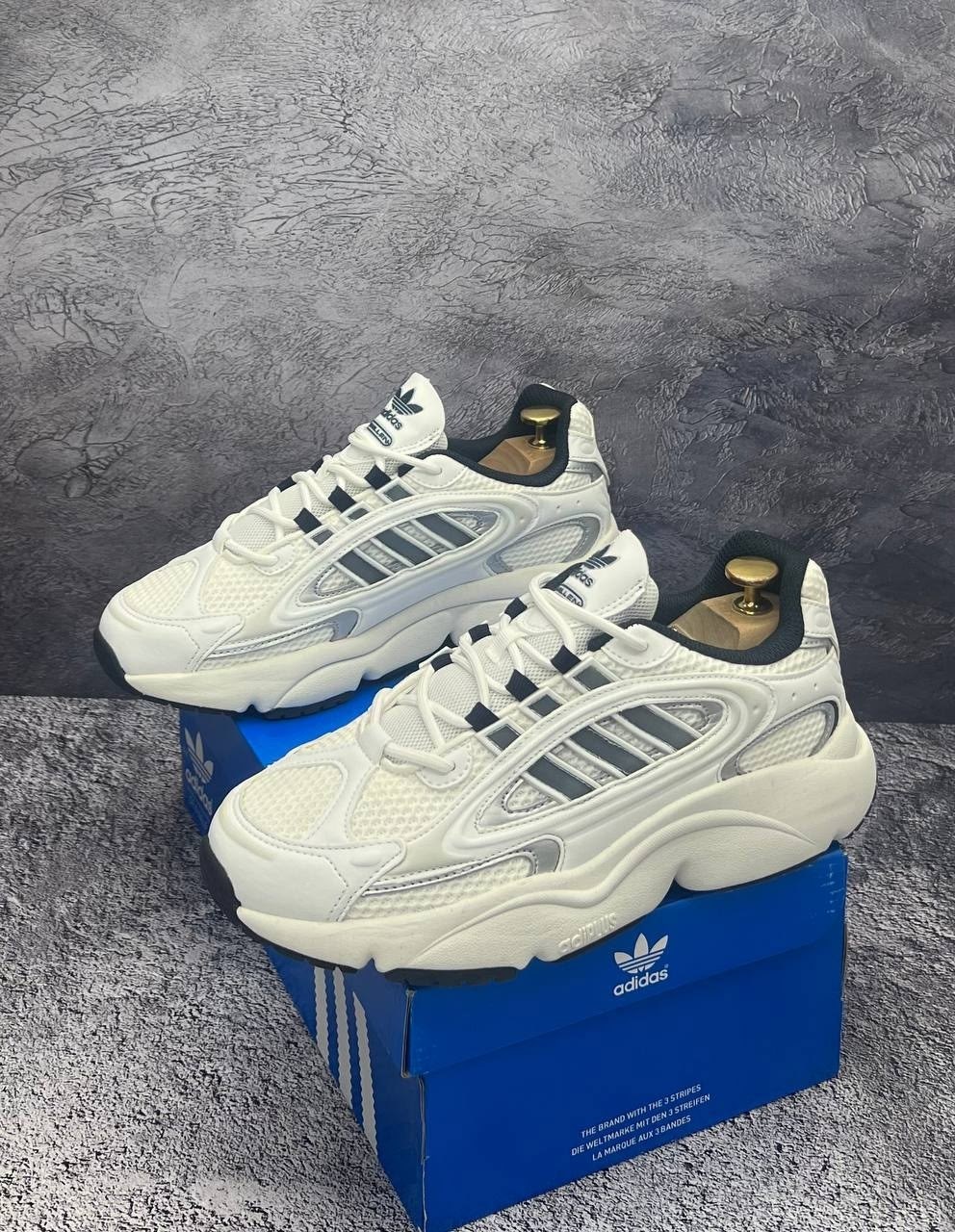 кроссовки adidas,кроссовки женские adidas ozweego,adidas falcon,adidas originals falcon,кроссовки adidas ozweego