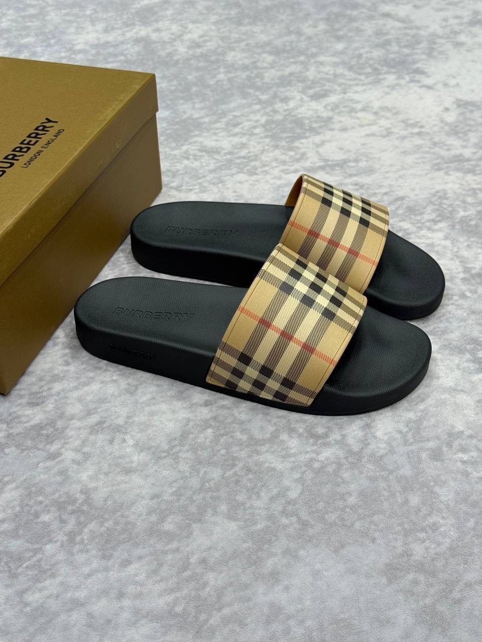 эспадрильи барбери,шлепанцы burberry,burberry burberry,men burberry,
