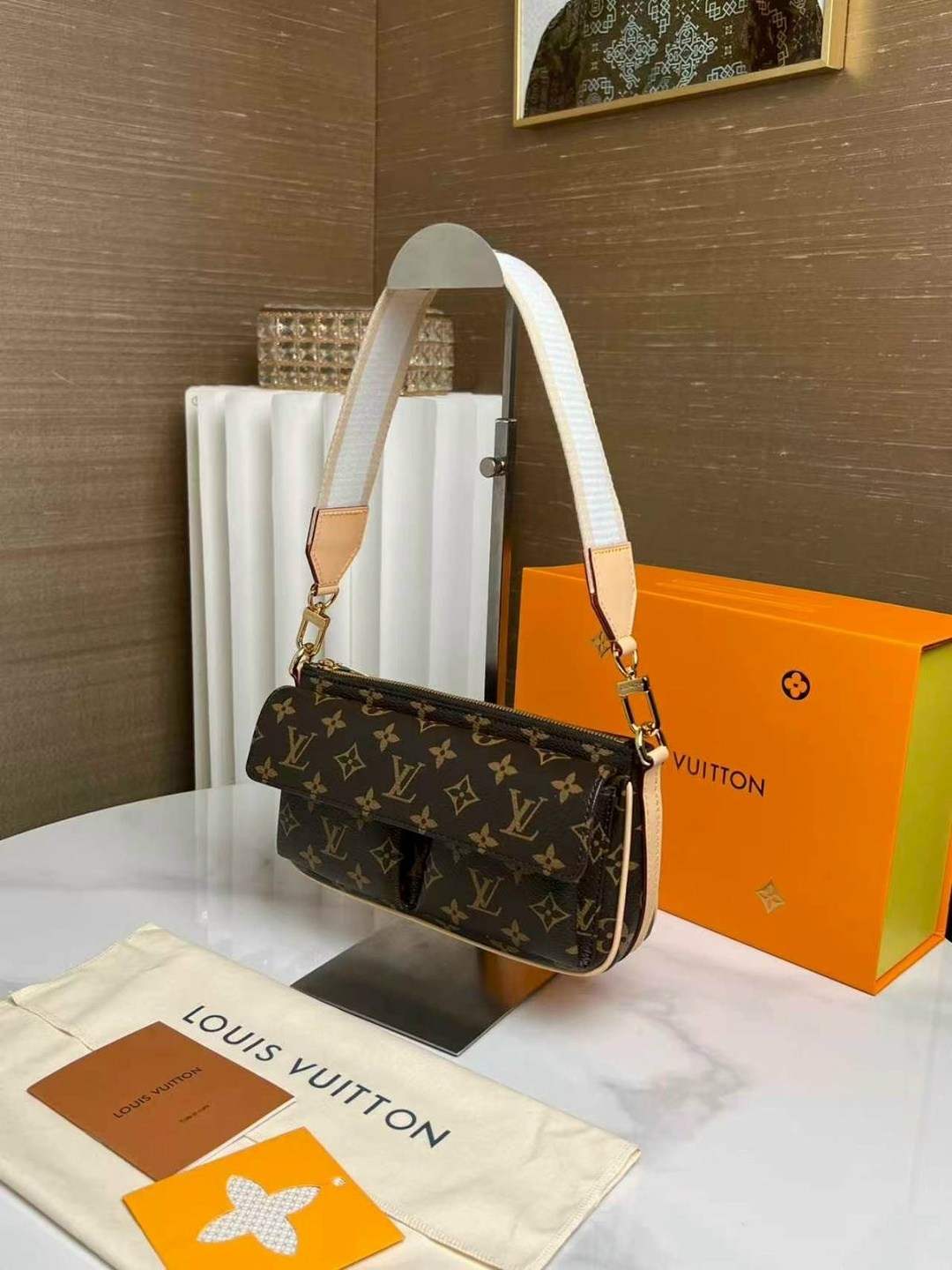 louis vuitton сумка на плечо,сумка louis vuitton,louis vuitton сумка на плечо багет,сумка женская louis vuitton,louis vuitton сумка на плечо кросс-боди
