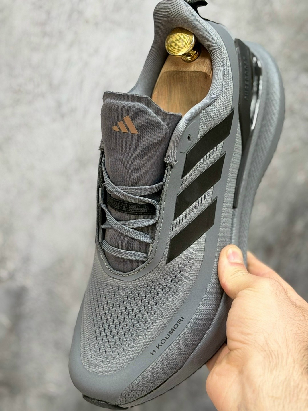 кроссовки adidas,кроссовки adidas ultraboost,кроссовки adidas мужские,adidas ultraboost,мужские кроссовки adidas ultraboost