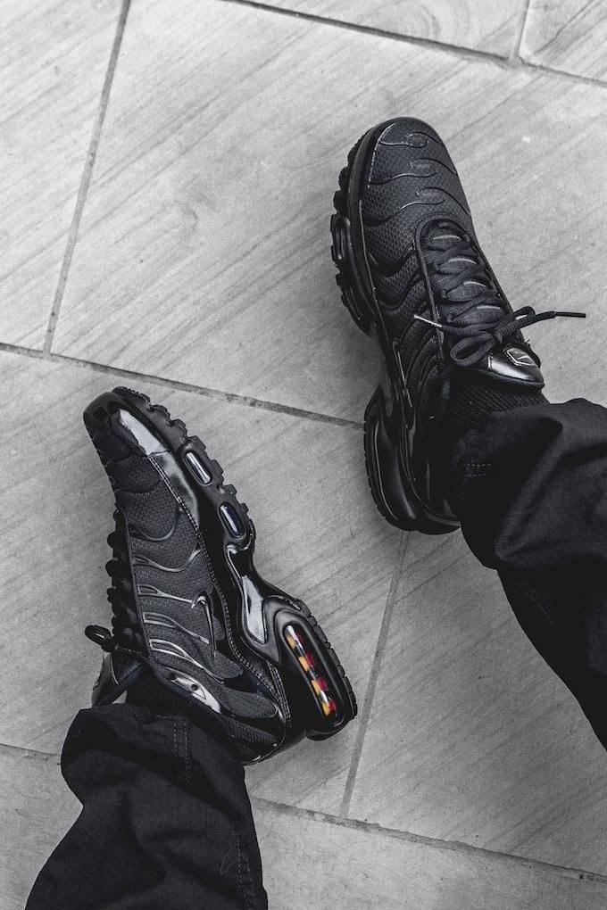 nike air max plus tn triple black,кроссовки nike air max tn plus,nike air max plus tn,nike air max tn plus black,мужские кроссовки nike air max tn plus