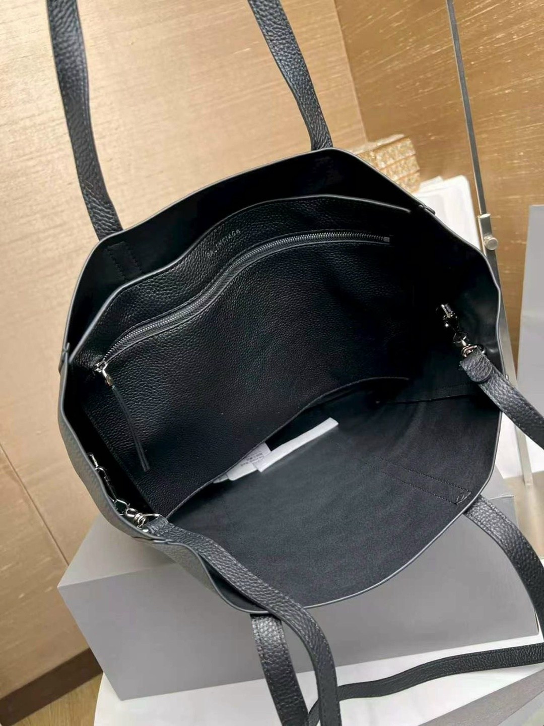 сумка balenciaga,сумка balenciaga из натуральной кожи 31 11 * 34 см,сумка через плечо balenciaga,баленсиага сумка,сумка баленсиага пакет