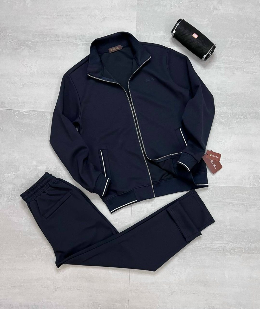 спортивный костюм brunello cucinelli,мужской спортивный костюм,спортивный костюм,спортивный костюм boss,костюм для мужчин